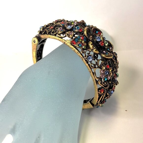 Floral Cuff Bracelet Gold Tone Multicolored Stone Cuff Bracelet- NEW - Picture 3 of 16